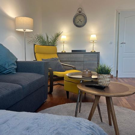 Kakavanen'S Sea View Apartment Μπαλτσίκ Εξωτερικό φωτογραφία