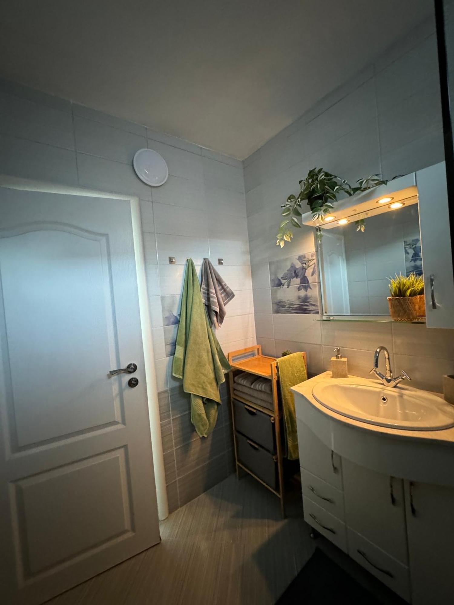 Kakavanen'S Sea View Apartment Μπαλτσίκ Εξωτερικό φωτογραφία