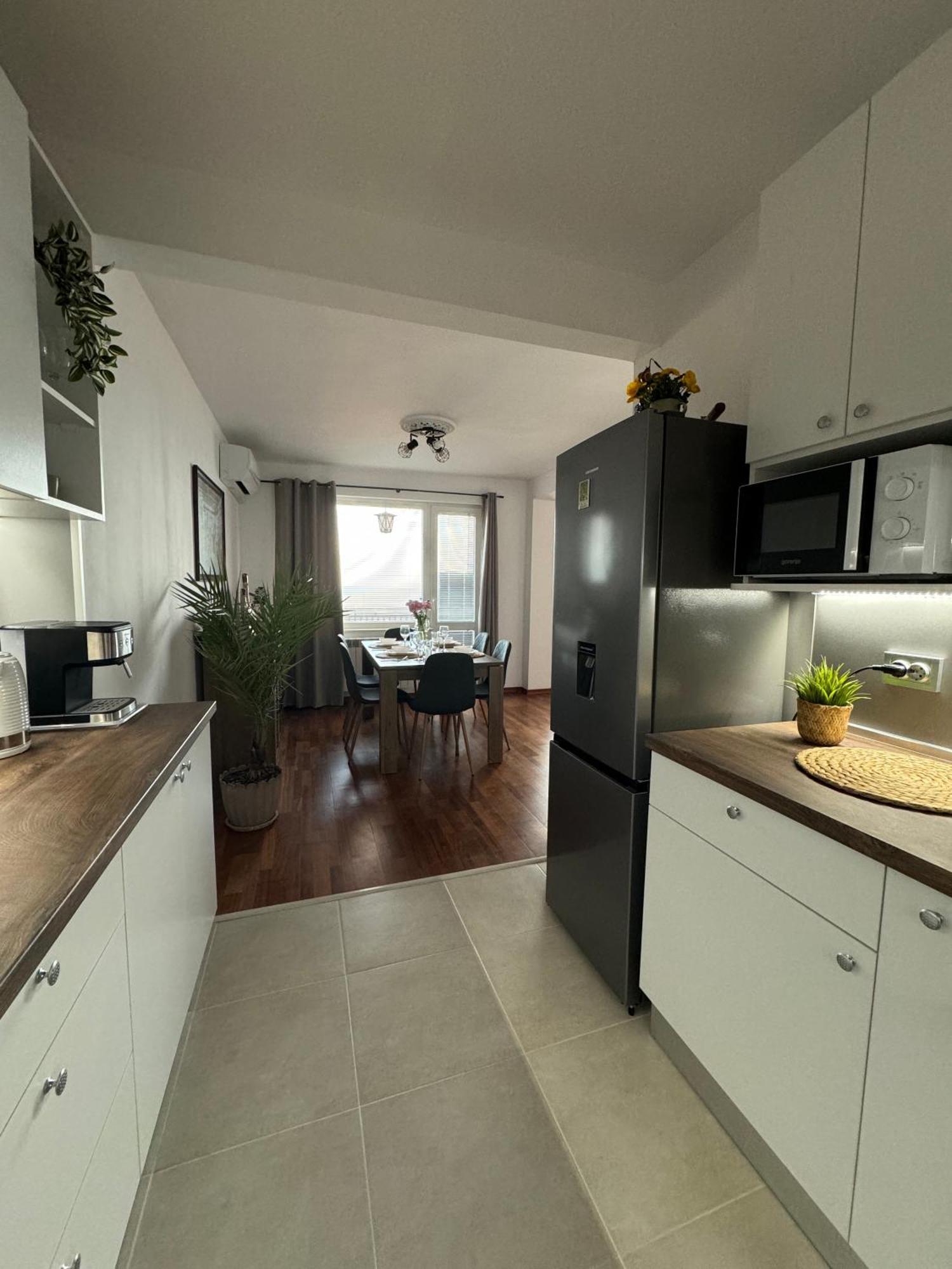 Kakavanen'S Sea View Apartment Μπαλτσίκ Εξωτερικό φωτογραφία