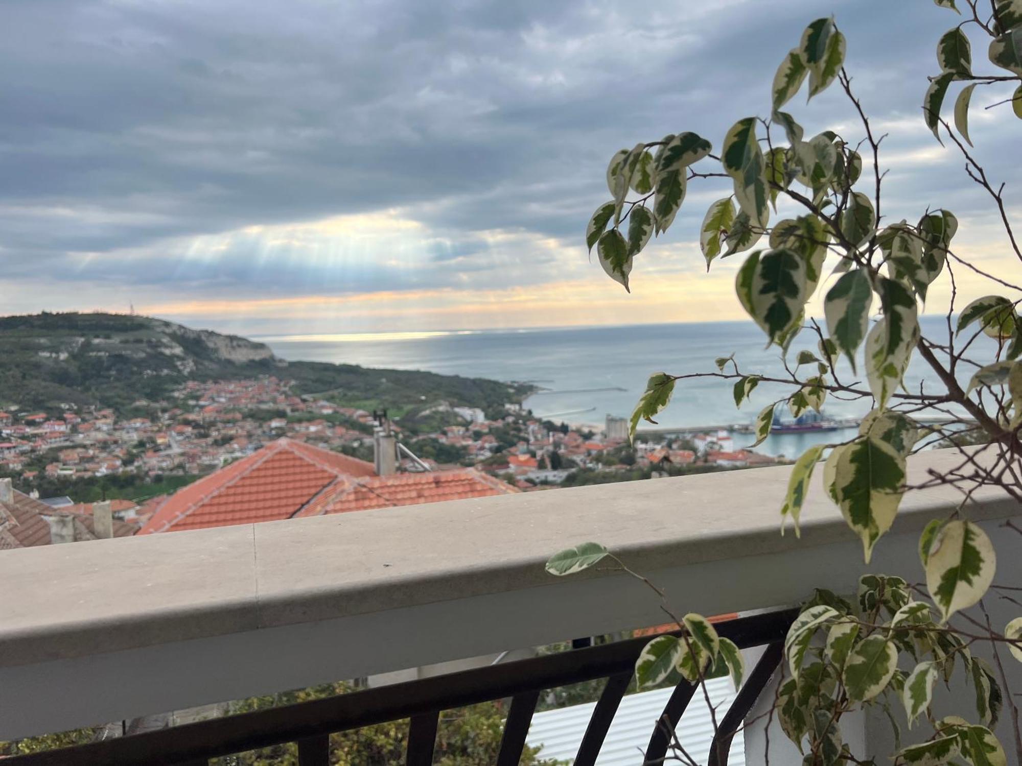 Kakavanen'S Sea View Apartment Μπαλτσίκ Εξωτερικό φωτογραφία